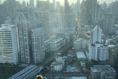 Condominio de 3 dormitorios en Khlong Toei, Bangkok, Tailandia № 123712 - foto 17