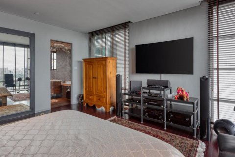 Eigentumswohnung in Watthana, Bangkok, Thailand, 3 Schlafzimmer № 123707 - Foto 11