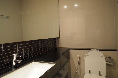 คอนโดมิเนียมในสาทร, กรุงเทพฯ, ประเทศไทย, 3 ห้องนอน № 123709 - รูปถ่าย 9