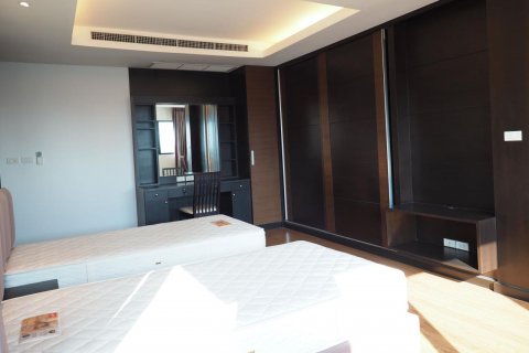 คอนโดมิเนียมในสาทร, กรุงเทพฯ, ประเทศไทย, 3 ห้องนอน № 123709 - รูปถ่าย 5