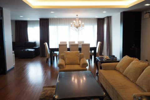 คอนโดมิเนียมในสาทร, กรุงเทพฯ, ประเทศไทย, 3 ห้องนอน № 123709 - รูปถ่าย 24