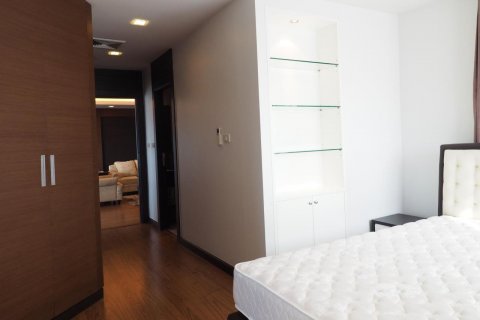 คอนโดมิเนียมในสาทร, กรุงเทพฯ, ประเทศไทย, 3 ห้องนอน № 123709 - รูปถ่าย 12