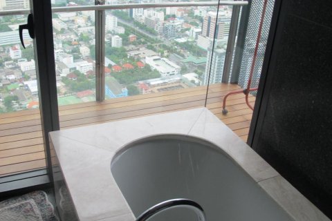 Condominio de 4 dormitorios en Bangkok, Tailandia № 130643 - foto 10