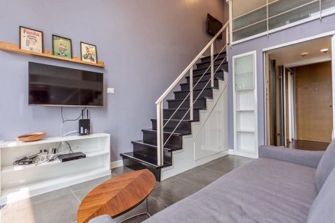 Duplex in Khlong Toei, Bangkok, Thailand 1 Schlafzimmer № 76471 - Foto 4