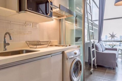 Duplex in Khlong Toei, Bangkok, Thailand 1 Schlafzimmer № 76471 - Foto 14