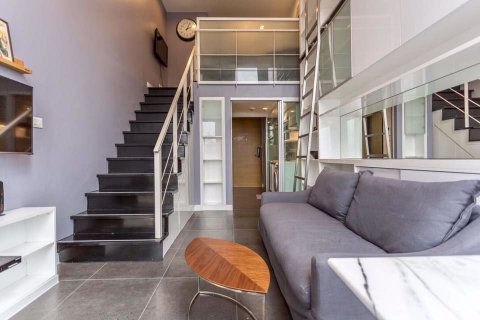 Duplex in Khlong Toei, Bangkok, Thailand 1 Schlafzimmer № 76471 - Foto 10