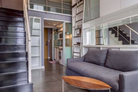 Duplex in Khlong Toei, Bangkok, Thailand 1 Schlafzimmer № 76471 - Foto 6