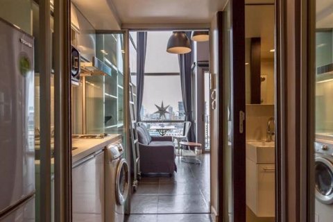 Duplex in Khlong Toei, Bangkok, Thailand 1 Schlafzimmer № 76471 - Foto 7