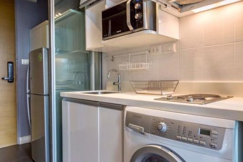 Duplex in Khlong Toei, Bangkok, Thailand 1 Schlafzimmer № 76471 - Foto 16