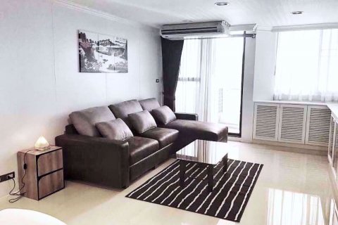 Condominio de 2 dormitorios en Watthana, Bangkok, Tailandia № 76470