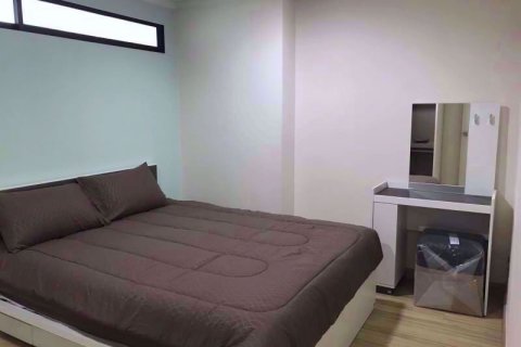 Condominio de 2 dormitorios en Watthana, Bangkok, Tailandia № 76470 - foto 8