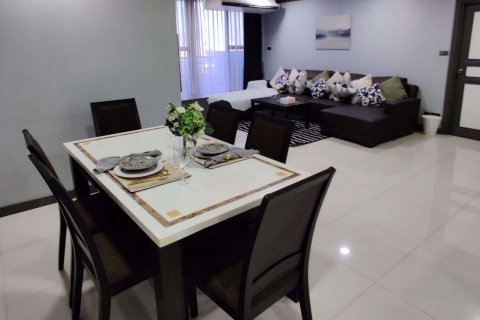 Condominio de 3 dormitorios en Watthana, Bangkok, Tailandia № 76469 - foto 3