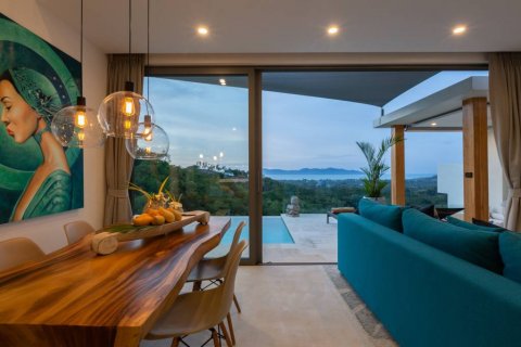 Chalet de 3 dormitorios en Surat Thani, Tailandia № 132398 - foto 7