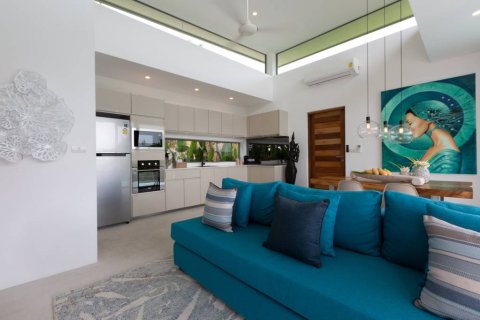 Chalet de 3 dormitorios en Surat Thani, Tailandia № 132398 - foto 9