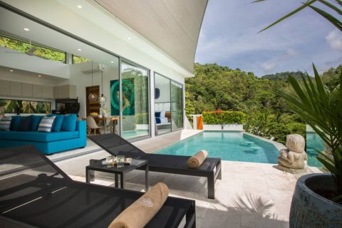 Chalet de 3 dormitorios en Surat Thani, Tailandia № 132398
