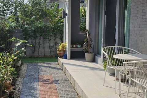 Casa de 4 dormitorios en Bangkok, Tailandia № 132402 - foto 2
