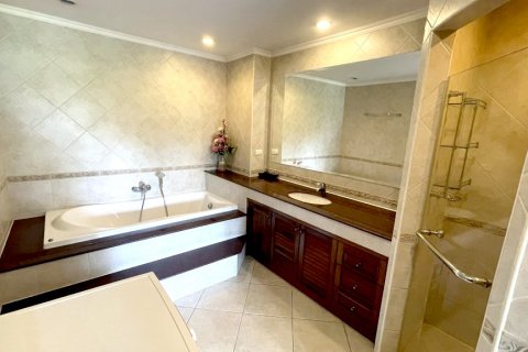 Condominio de 1 dormitorio en Pattaya, Tailandia № 125541 - foto 20