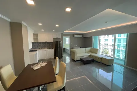 Apartamento de 2 dormitorios en Pattaya, Tailandia № 85095 - foto 2