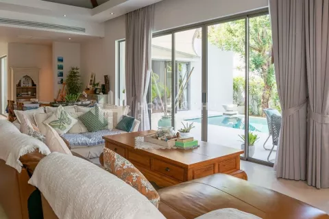 Casa de 4 dormitorios en Phuket, Tailandia № 131418 - foto 5