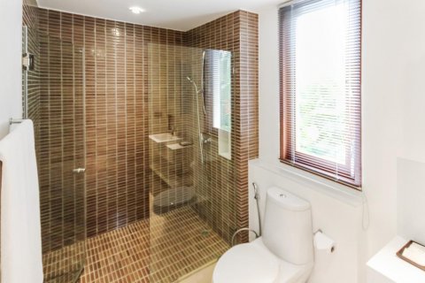Casa de 3 dormitorios en Hua Hin, Tailandia № 125221 - foto 14