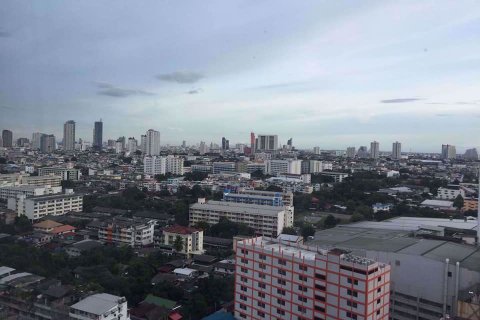 Condominio de 1 dormitorio en Thonburi, Bangkok, Tailandia № 76975 - foto 8