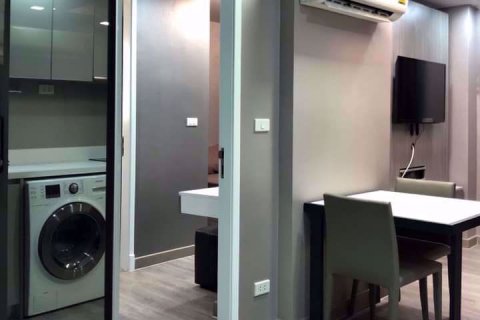 Condominio de 1 dormitorio en Watthana, Bangkok, Tailandia № 76976 - foto 4