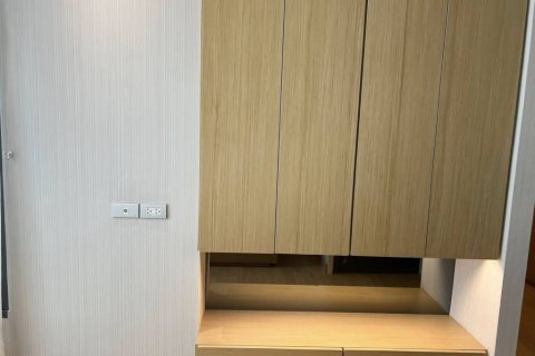Condominio de 1 dormitorio en Khlong Toei, Bangkok, Tailandia № 144587 - foto 8
