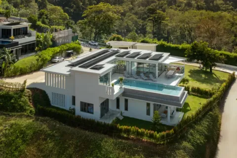 Chalet de 3 dormitorios en Phuket, Tailandia № 107078