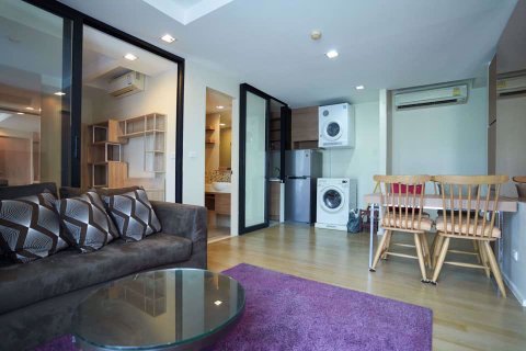 Condo in Bang Na, Bangkok, Thailand, 2 bedrooms  № 81171
