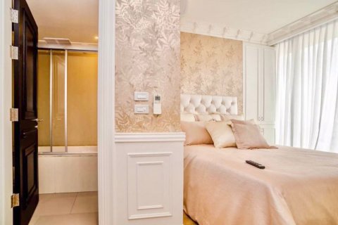 Condominio de 3 dormitorios en Bangkok, Tailandia № 142958 - foto 10