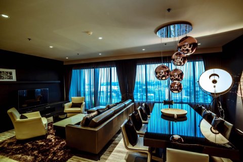 Condominio de 3 dormitorios en Bangkok, Tailandia № 142961 - foto 2