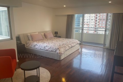 Condominio de 3 dormitorios en Bangkok, Tailandia № 142961 - foto 3