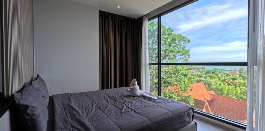 Apartamento de 384 dormitorios en Pattaya, Tailandia № 130402