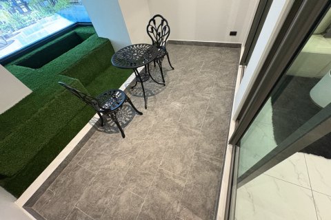 Apartamento de 3 habitaciones en Pattaya, Tailandia № 130401 - foto 8