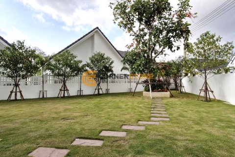 Studio in Pattaya, Thailand № 125664