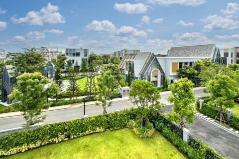 Casa de 5 dormitorios en Saphan Sung, Bangkok, Tailandia № 125797 - foto 2