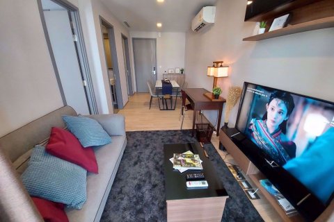 Condominio de 1 dormitorio en Bangkok, Tailandia en Taka Haus Ekamai 12  № 77946