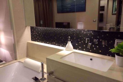 Sobre plano The Address Sathorn en Bangkok, Tailandia № 36636 - foto 6
