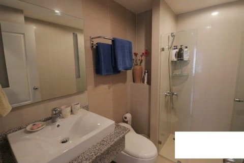 Condominio de 2 dormitorios en Hua Hin, Tailandia № 125247 - foto 15