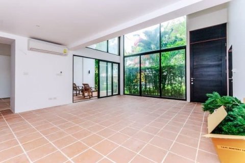 Casa de 3 dormitorios en Hua Hin, Tailandia № 125246 - foto 5