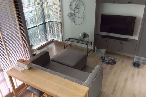Condo à Chatuchak, Bangkok, Thaïlande, 1 chambre  № 76648