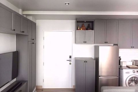 Condominio de 1 dormitorio en Chatuchak, Bangkok, Tailandia № 76648 - foto 6