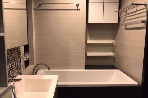 Condominio de 1 dormitorio en Bang Sue, Bangkok, Tailandia № 76650 - foto 5
