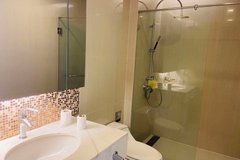 Condominio de 1 dormitorio en Ratchathewi, Bangkok, Tailandia № 76652 - foto 6