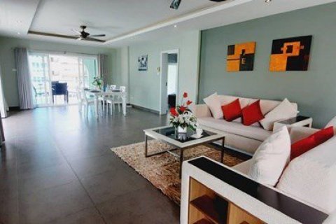 Condominio de 2 dormitorios en Pattaya, Tailandia № 104434 - foto 10