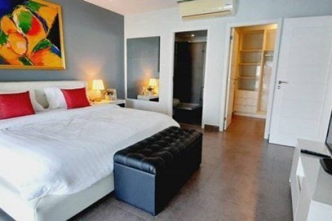 Condominio de 2 dormitorios en Pattaya, Tailandia № 104434 - foto 14