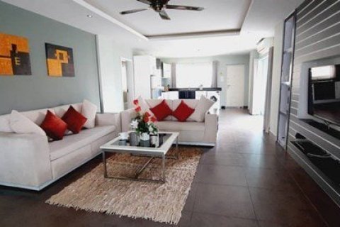 Condominio de 2 dormitorios en Pattaya, Tailandia № 104434 - foto 9
