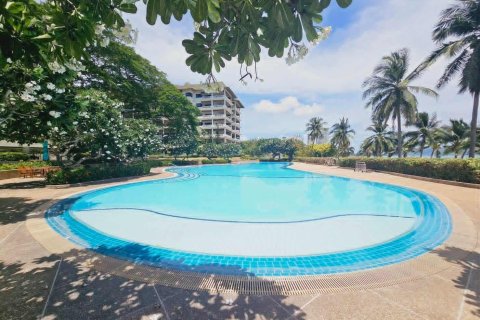 Condominio de 2 dormitorios en Pattaya, Tailandia № 104436 - foto 16