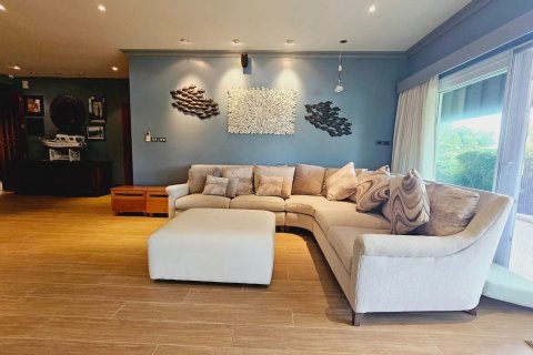 Condominio de 2 dormitorios en Pattaya, Tailandia № 104436 - foto 4