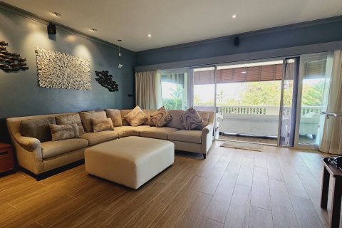Condominio de 2 dormitorios en Pattaya, Tailandia № 104436 - foto 2